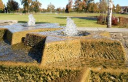 Europabrunnen Blick auf die sprudelnden Sterne