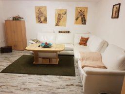 FeWo am Grauberg, Wohnraum mit Couchecke