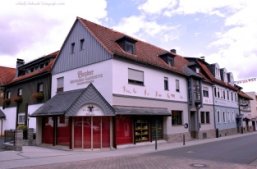 Gebäudekomplex Metzgerei Bender und Gasthaus Reichskrone